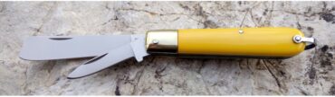 Mozzetta Double Blade Plastic Handle